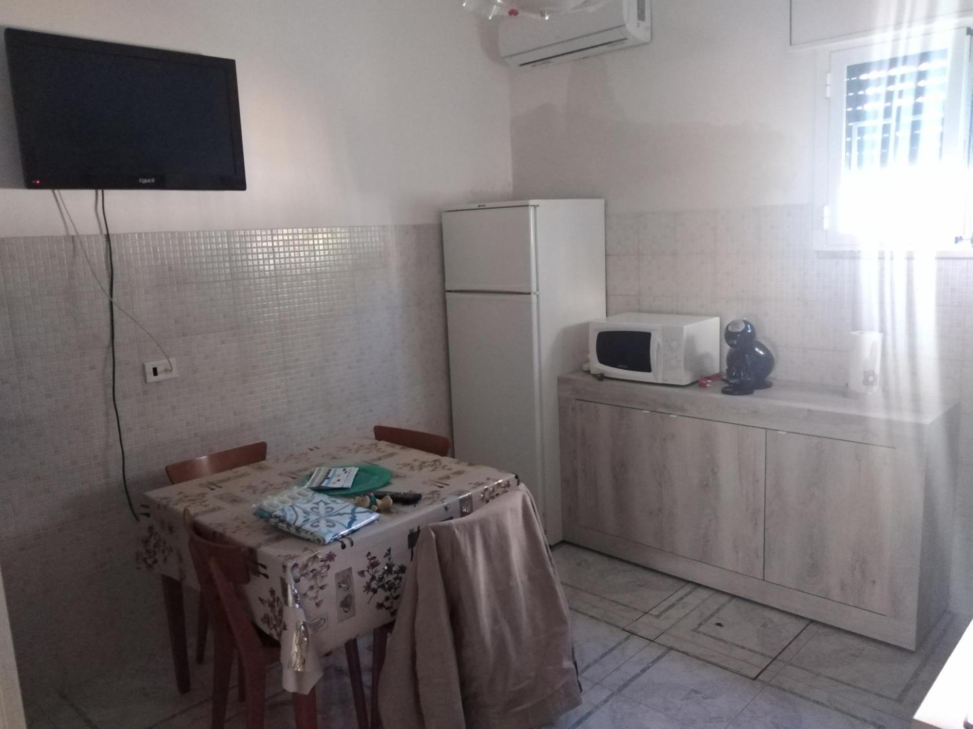 Casa Gialla Mare Del Salento Маруджо Екстериор снимка